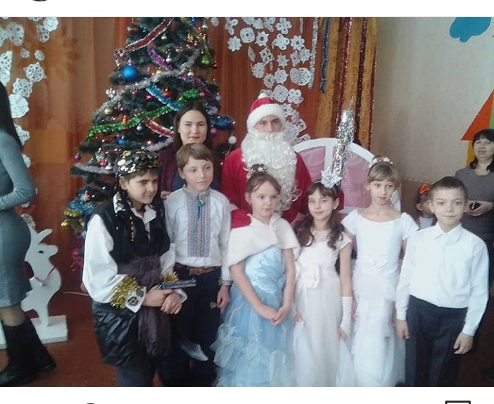 З Новим роком всіх вітаєм!